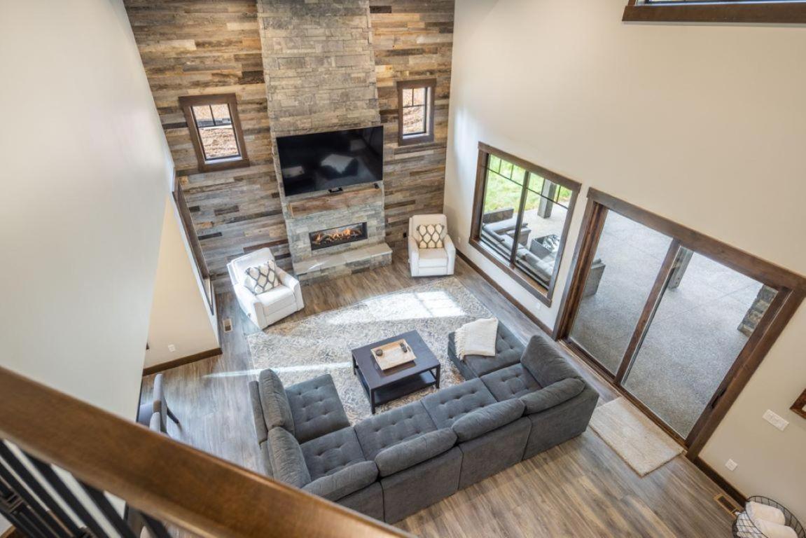Suncadia 4 Bdrm Home Beautiful Floor To Ceiling Fireplace เคลเอลลัม ภายนอก รูปภาพ